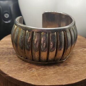 Overflow‎ caged cuff massive bracelet estate